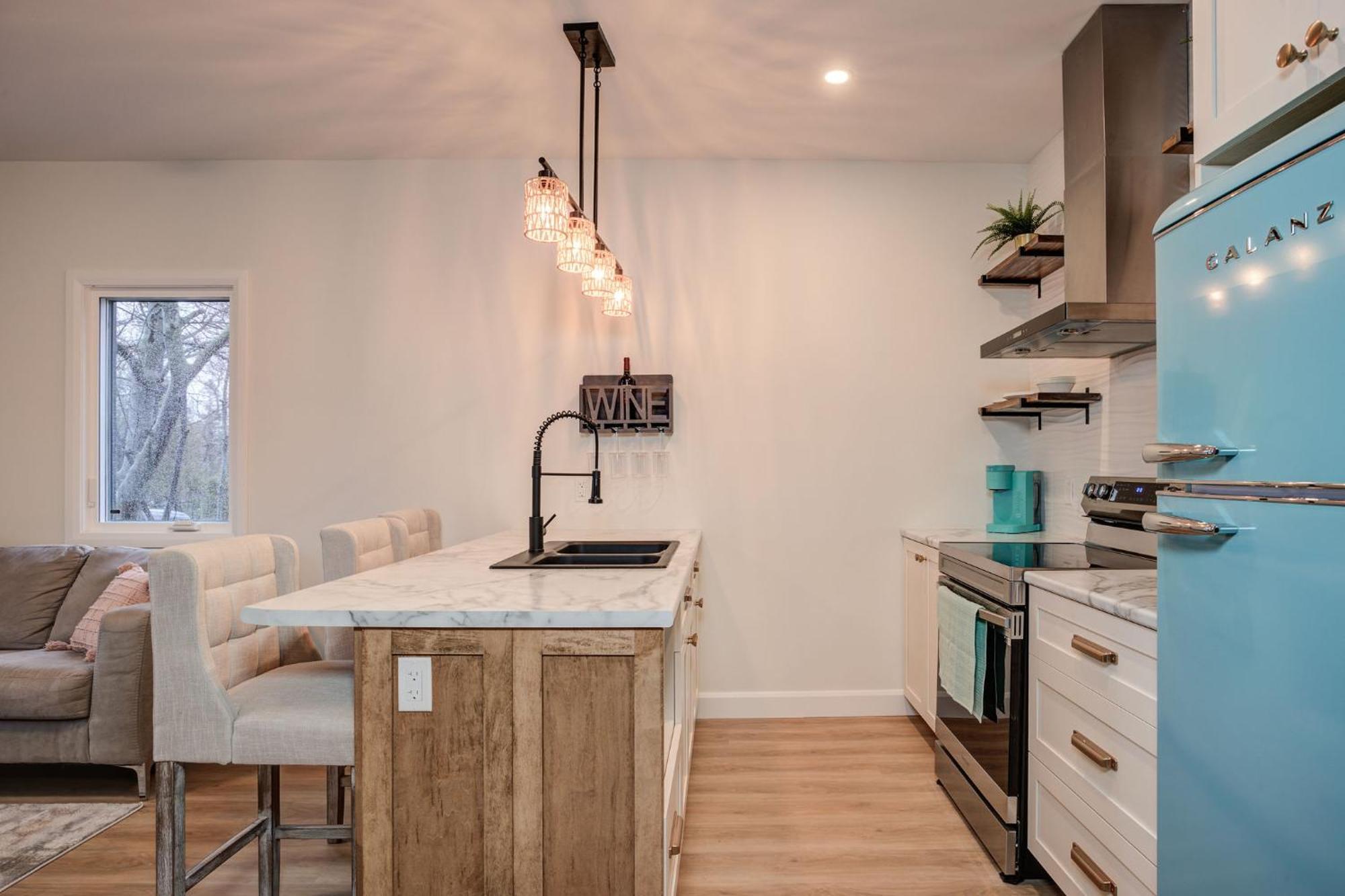 Chic Suite By Westlynn Little Current Luaran gambar