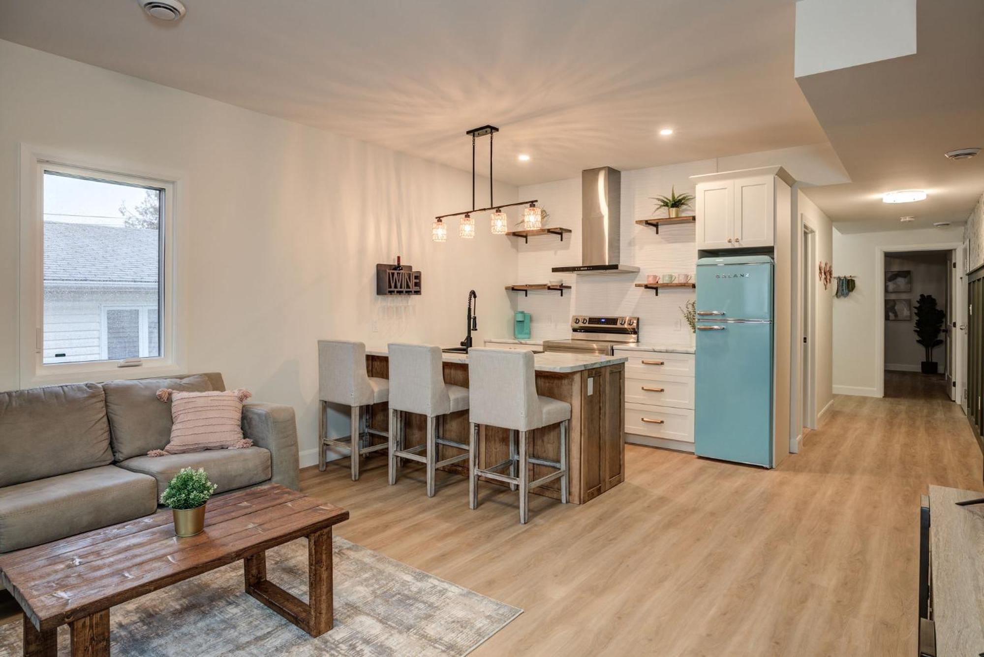 Chic Suite By Westlynn Little Current Luaran gambar